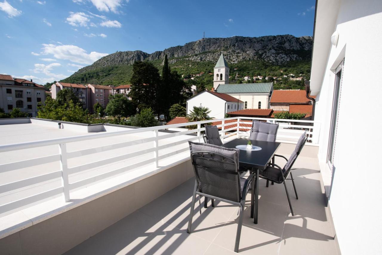 Apartmani Centar Ljubuški エクステリア 写真