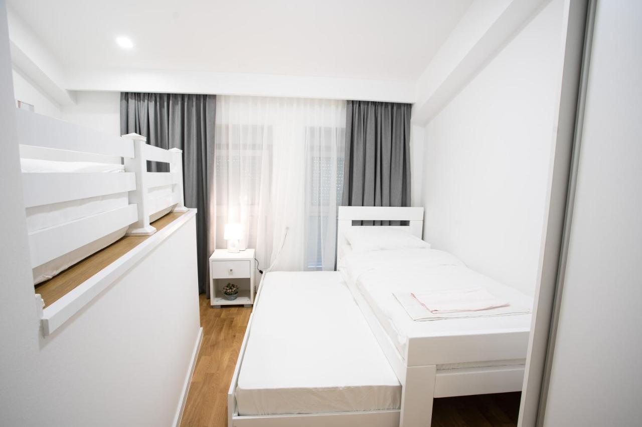 Apartmani Centar Ljubuški エクステリア 写真